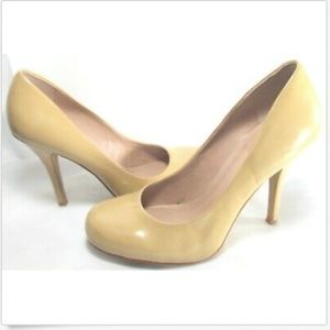 Vince Camuto Nude Patent Leather Heels Pumps 8.5